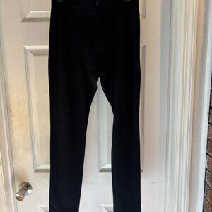 high-wiasted blaack peg pants